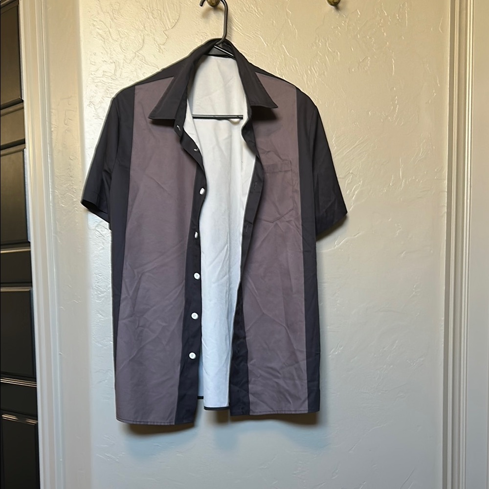 Men's Black and Gray Short Sleeve Shirt